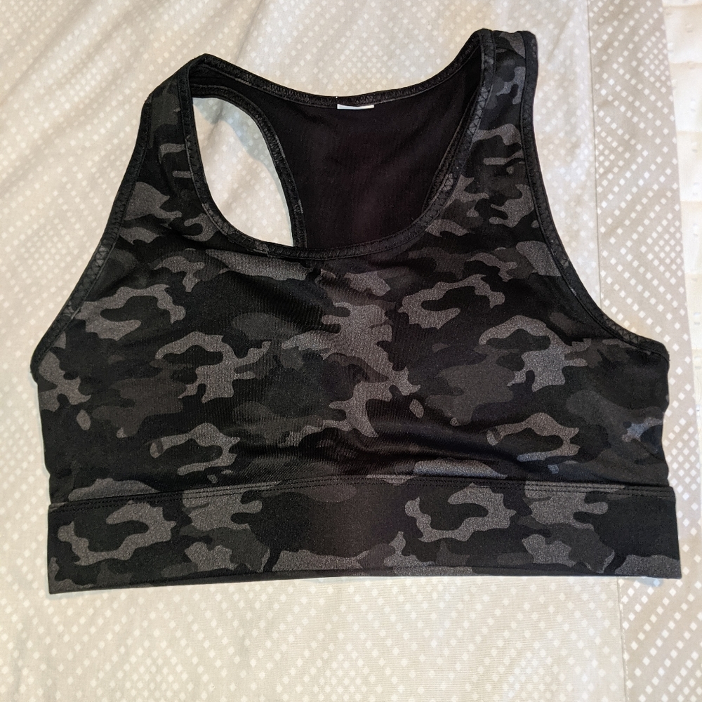 Fabletics camo sports bra, large